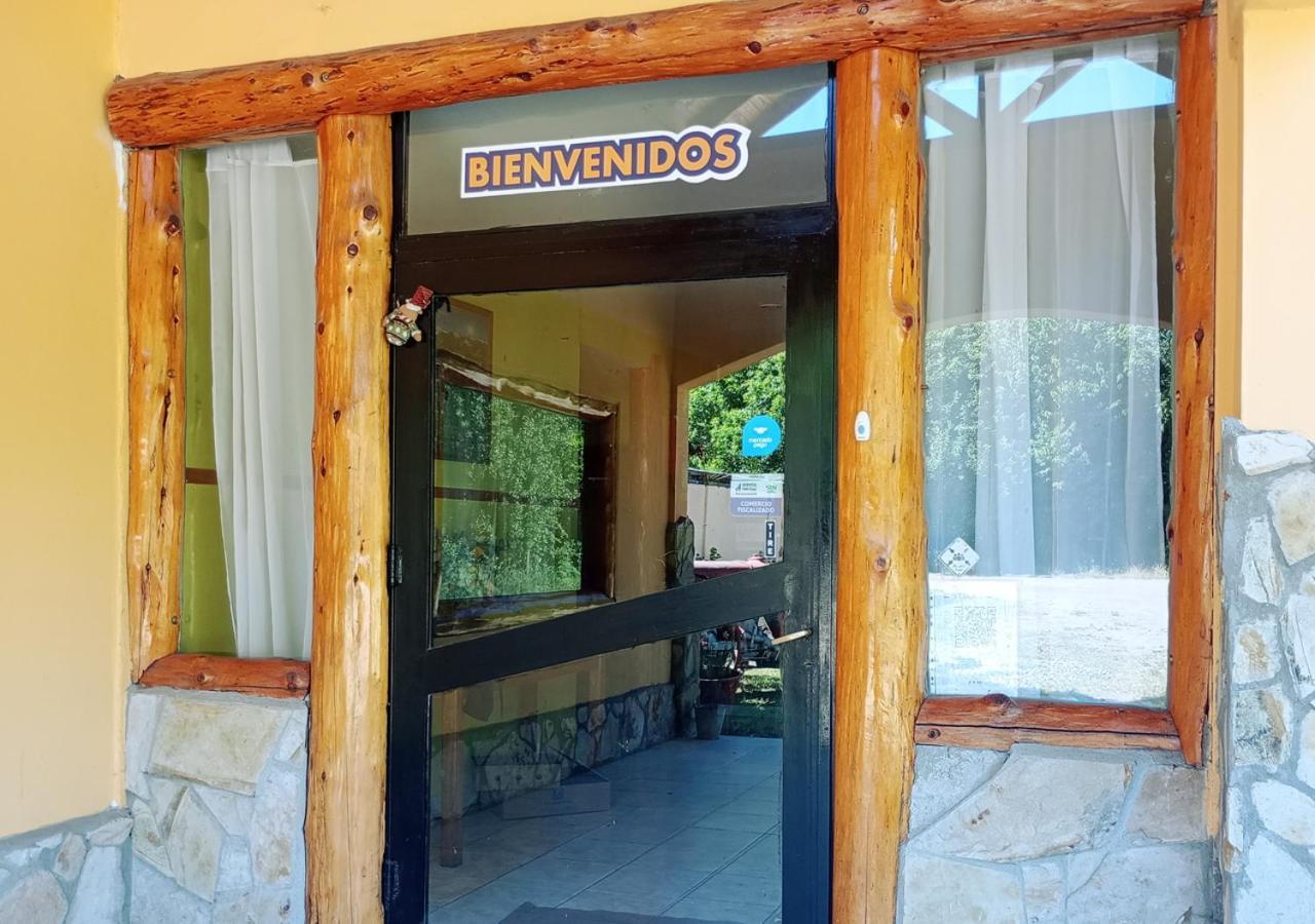 Corinto Hostel El Bolson Ngoại thất bức ảnh