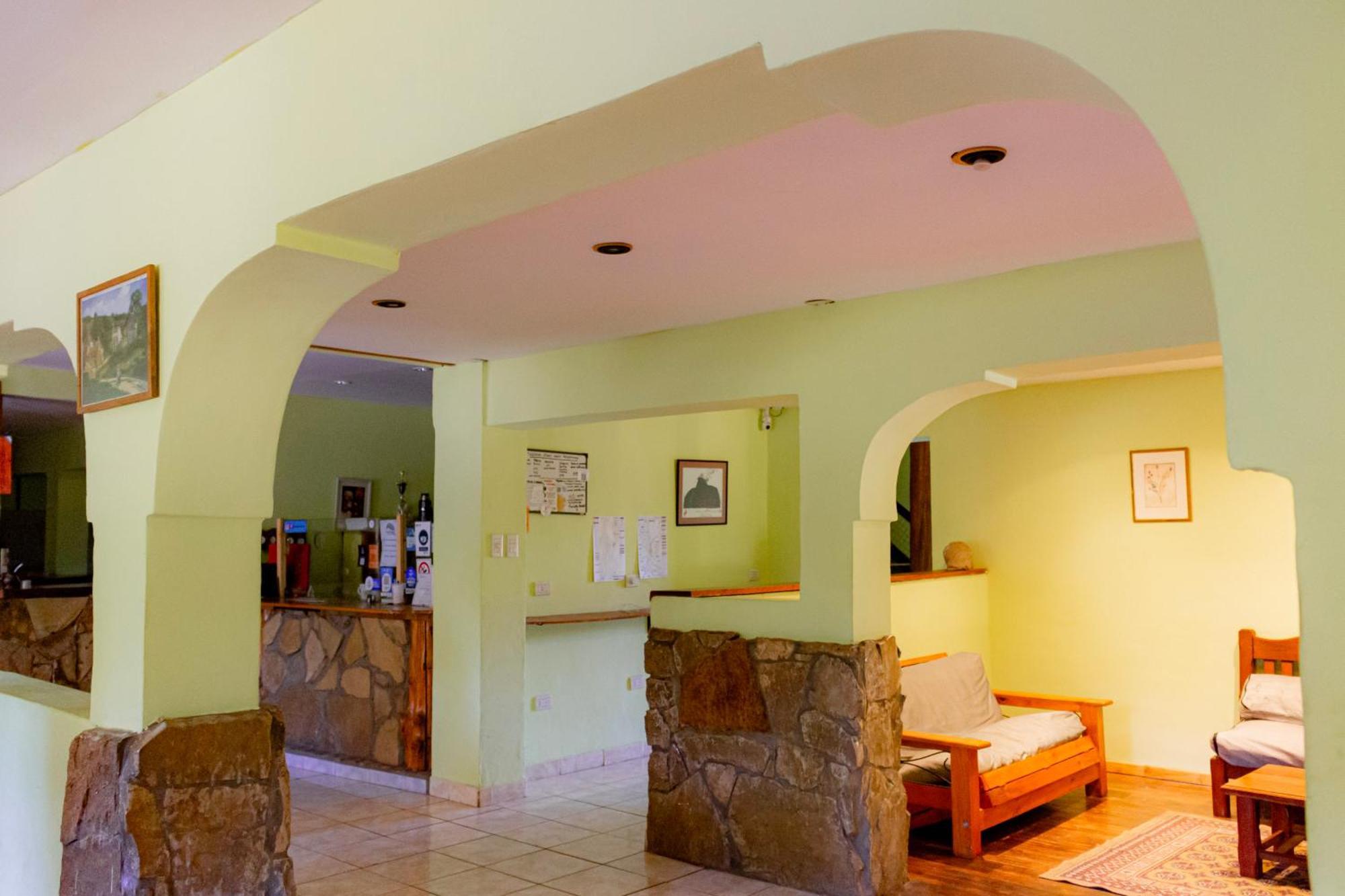 Corinto Hostel El Bolson Ngoại thất bức ảnh