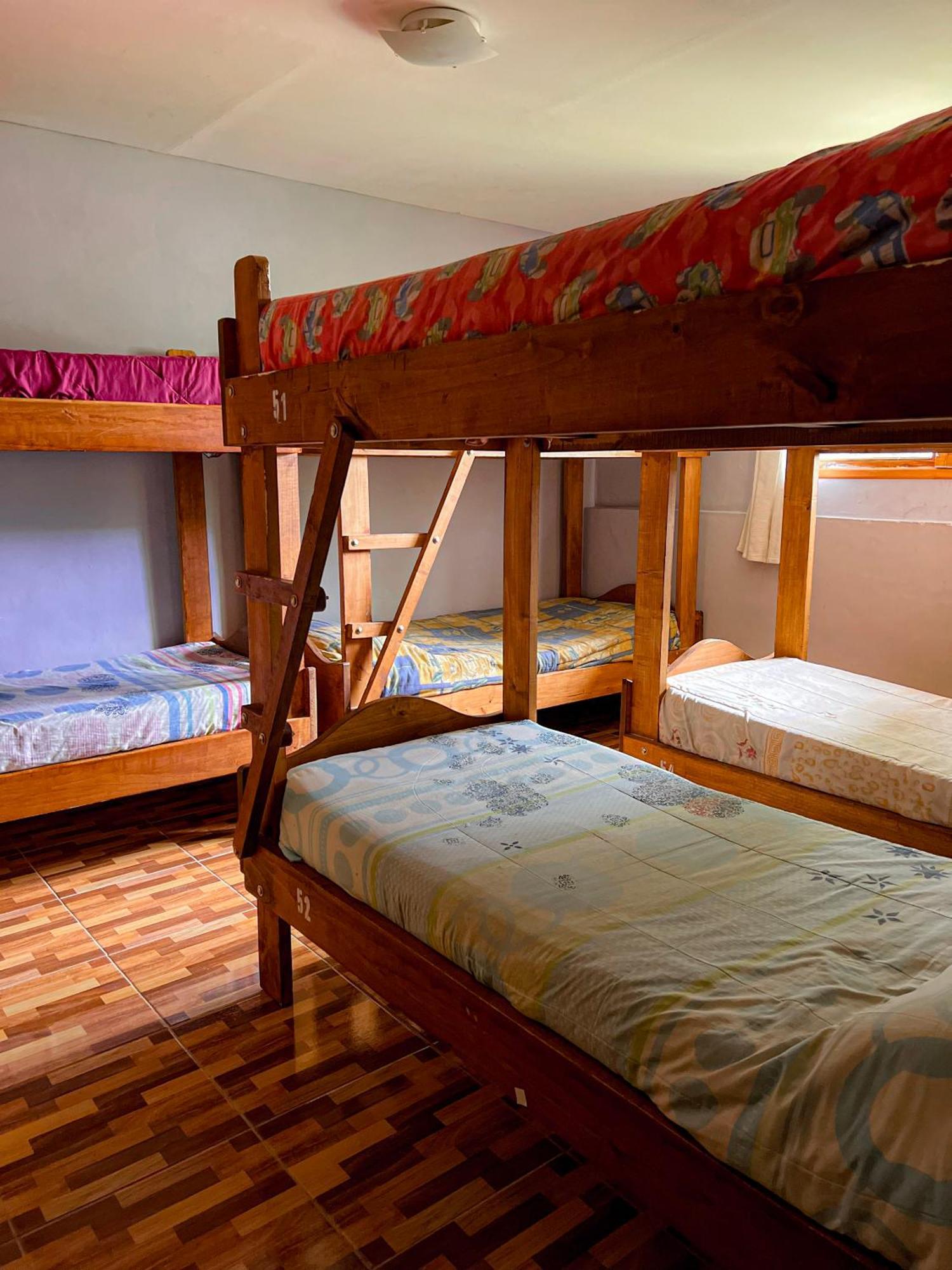 Corinto Hostel El Bolson Ngoại thất bức ảnh